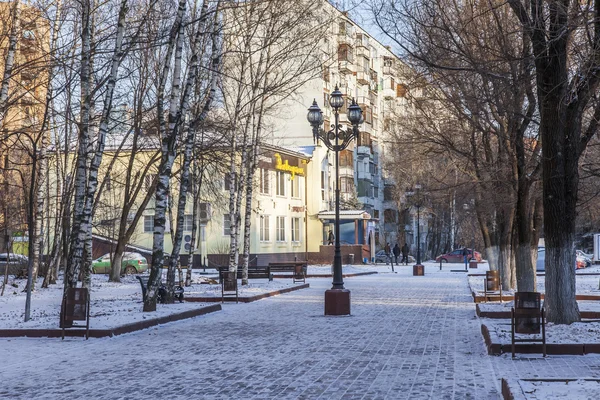 ПУШКИНО, РОССИЯ - 1 ЯНВАРЯ 2016 года. Городской пейзаж в зимний день . — стоковое фото