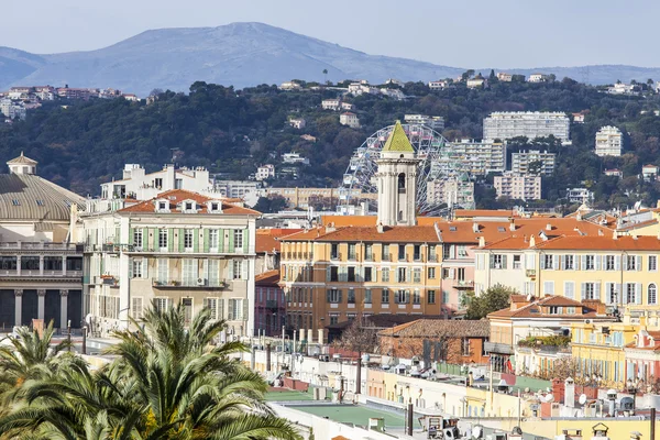 NICE, FRANCE - on JANUARY 7, 2016. The top view on the old city from Shatto's hill — Stock Photo, Image