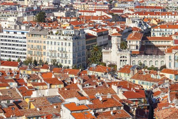 NICE, FRANCE - on JANUARY 7, 2016. The top view on the old city from Shatto's hill — Stock Photo, Image