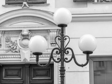 Nice, Fransa - 7 Ocak 2016 üzerinde. Tipik mimari detaylar, güzel sokak lambası