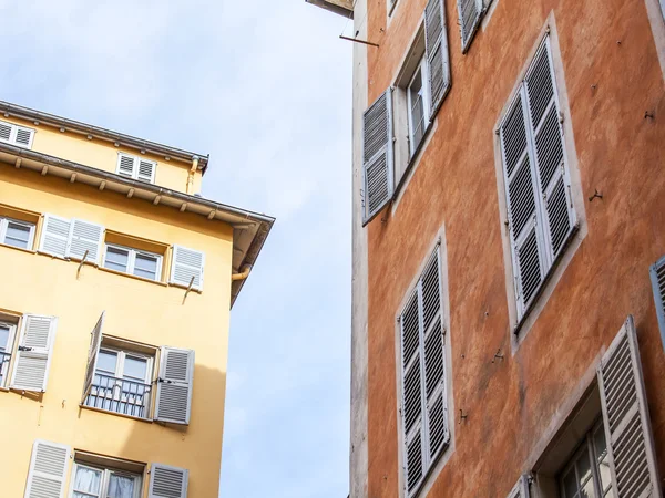 Nice, Frankrijk - op 7 januari 2016. De oude stad, typische architectonische details in Provençaalse stijl — Stockfoto