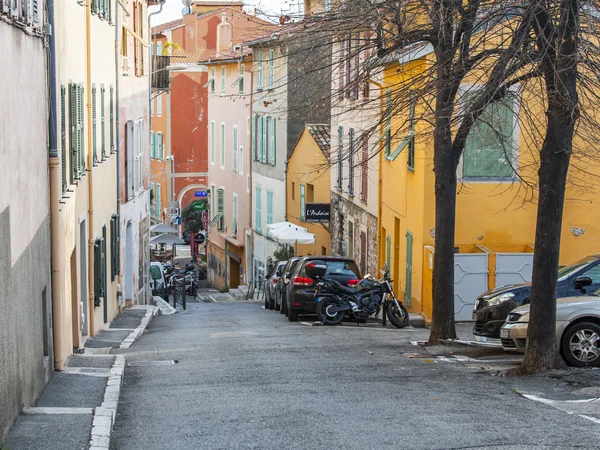 VILLEFRANCHE-SUR-MER, FRANTSIE, le 8 JANVIER 2016. Le village typique des Alpes Maritimes. Villefranche-sur-Mer - l'une des nombreuses stations de la Côte d'Azur, la banlieue de Nice — Photo