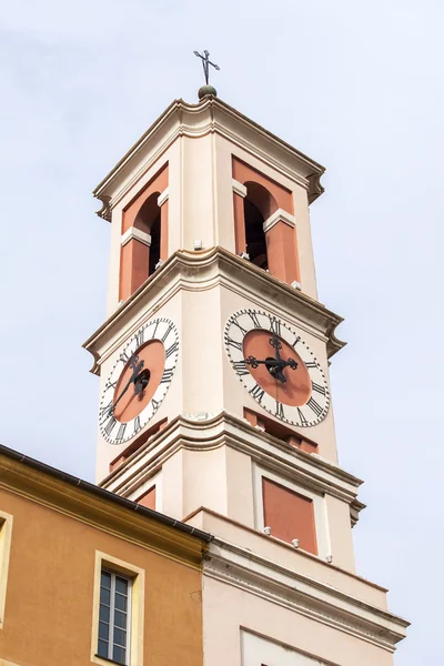 NICE, FRANCE - le 11 janvier 2016. Vieille ville, détails architecturaux typiques. Tour de l'horloge — Photo