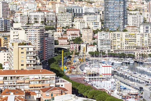 Monte-Carlo, Monaco, na 10 stycznia 2016 r. Zobacz Dom na stoku góry — Zdjęcie stockowe