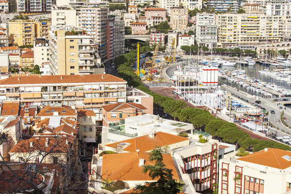 MONTE-CARLO, MONACO, on JANUARY 10, 2016. A view of houses on a slope of the mountain