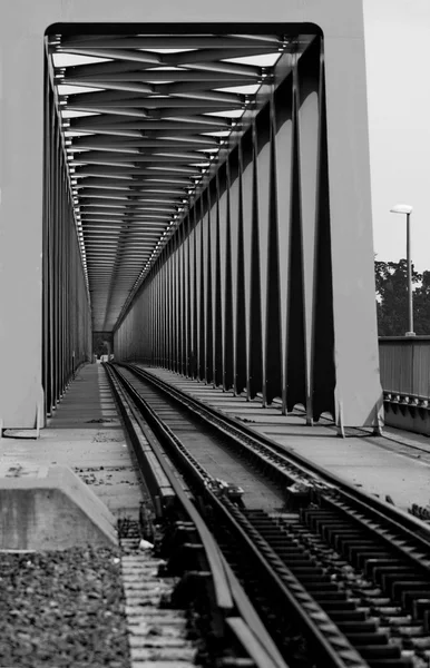 Pont ferroviaire - photo abstraite — Photo