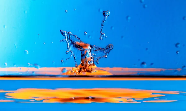 Waterdruppel - macro foto — Stockfoto