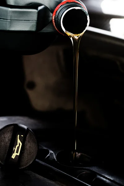 Моторное масло — стоковое фото