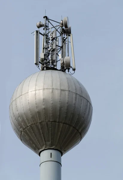 Torre de televisão — Fotografia de Stock