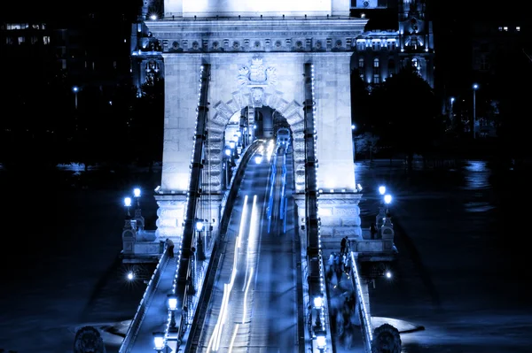 Puente colgante por la noche — Foto de Stock