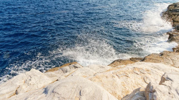 Beautiful fluctuating sea in Greece — Stock Photo, Image