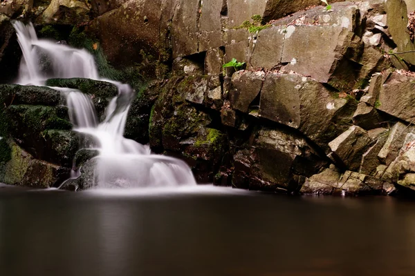 Beautiful and peaceful waterfall Royalty Free Stock Images