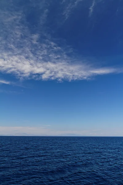 Blue sea  and sky — Stock Photo, Image