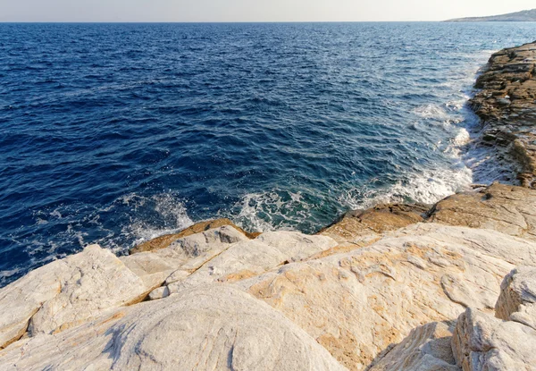 Schöne schwankende See — Stockfoto