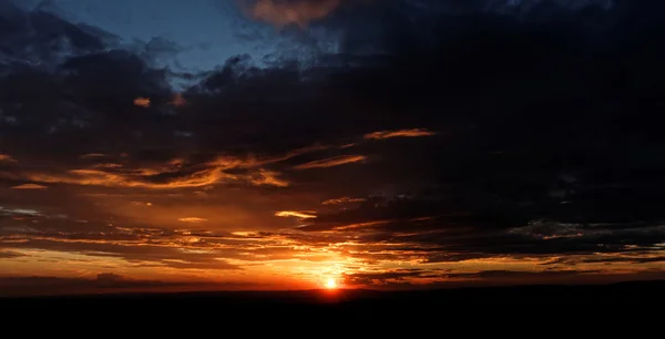 Beautiful sunset — Stock Photo, Image