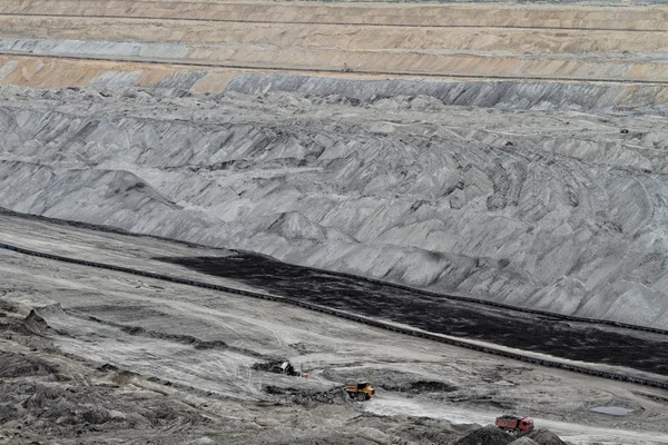 Mineração de carvão em pit — Fotografia de Stock