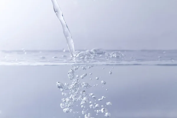 Clean water with bubbles — Stock Photo, Image