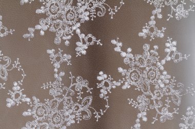 lace wedding veil