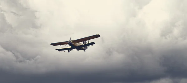 Plane on the sky — Stock Photo, Image