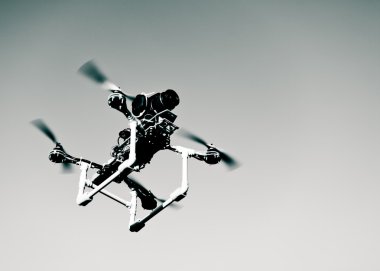 gözetim dronun fotoğraf