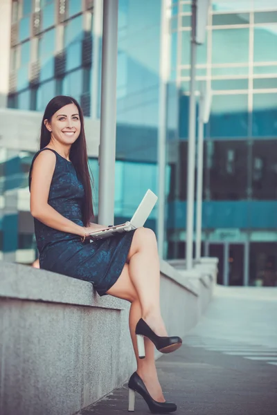 Successful Businesswoman with laptop — Stock Photo, Image