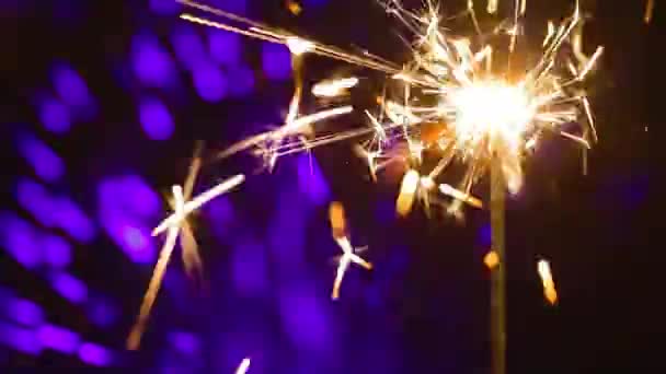 Lightening Kerstmis sparkler — Stockvideo