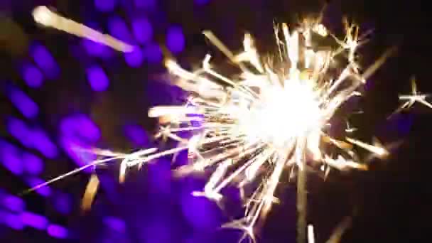 Lightening Kerstmis sparkler — Stockvideo