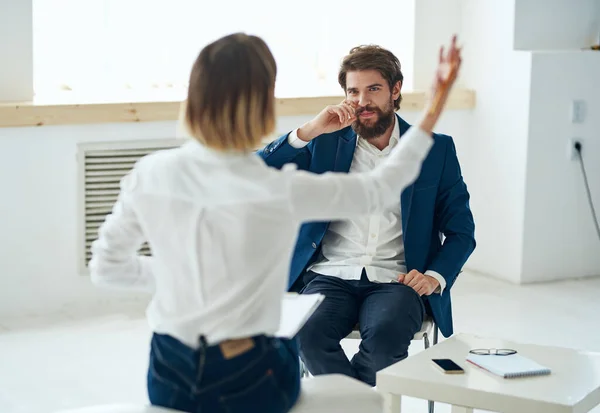 Psicologa donna consulenza diagnostica comunicazione con i pazienti di salute — Foto Stock