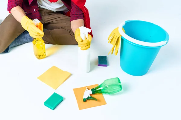 Домашняя работа интерьер комнаты профессиональная уборка — стоковое фото
