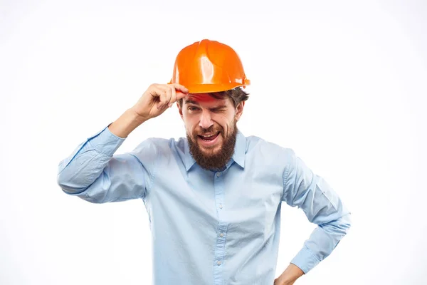 Férfi munka egyenruha narancs sisak professzionális biztonsági ipar építése — Stock Fotó
