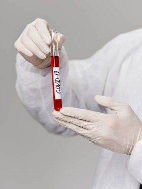 Laboratuvar koruması, araştırmanın yakın çekim testlerini analiz eder