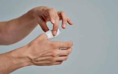 Bandajlı başparmak sağlığı sorunları var.