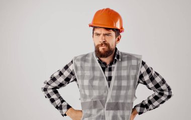 İşçi İnşaat Üniforması Turuncu başlık Profesyonel kırpılmış görünüm