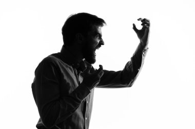 duygusal adam silueti gölge profili kırpılmış görünüm