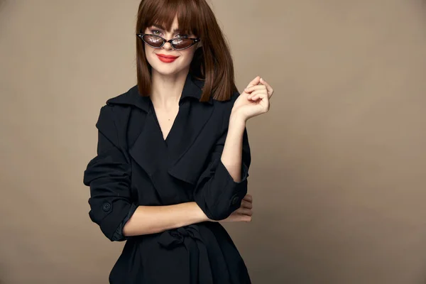 Brunette Fashionable glasses beautiful smile elegant appearance — Stock Photo, Image