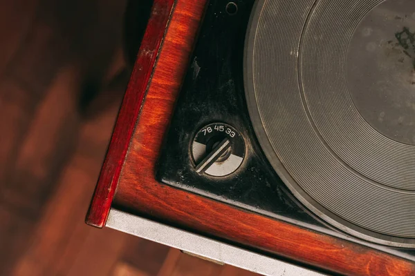 Lemezjátszó technológia zene szórakozás retro gramofon stúdió — Stock Fotó