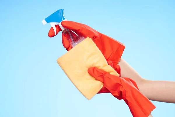 Guantes de goma detergentes trabajo de servicio desde el hogar — Foto de Stock