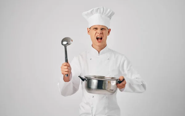 Chef professionale stoviglie preparazione cibo servizio ristorante — Foto Stock