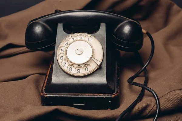 Tecnologia de telefone retro velho chamada comunicação nostalgia — Fotografia de Stock