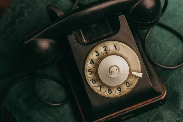 Clássico telefone comunicação vintage antiguidade tecnologia — Fotografia de Stock