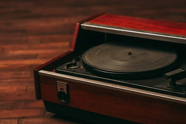 Retro gramophone records turntable antique nostalgia vintage — Stock Photo, Image
