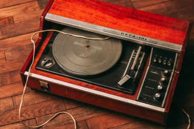 Retro gramofon kayıtları turntable antika nostalji