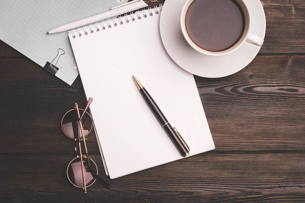 notepad stationery pen clip coffee cup office work business finance