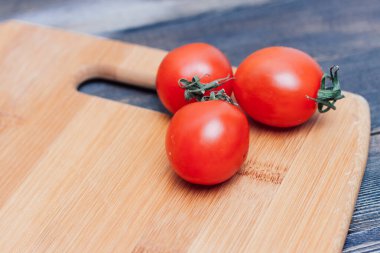 makarna yemek pişirme kiraz domates malzemeleri