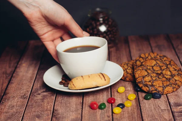 Słodkie ciasteczka pierniki kawa śniadanie desery kuchnia — Zdjęcie stockowe