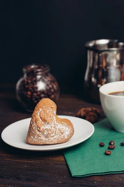 heart-shaped cookies snack coffee breakfast romance meal