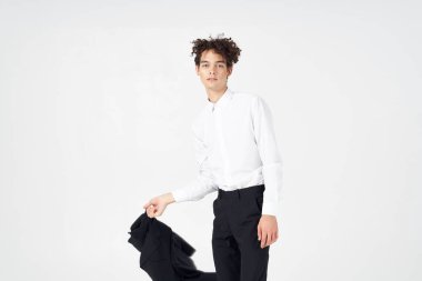 Kıvırcık saçlı bir iş adamı. Yüksek kalite fotoğraf