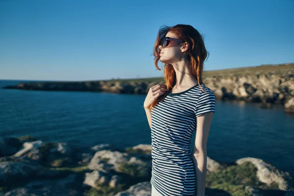 Travel woman mountains blue sea sky tourism — Stock Photo, Image