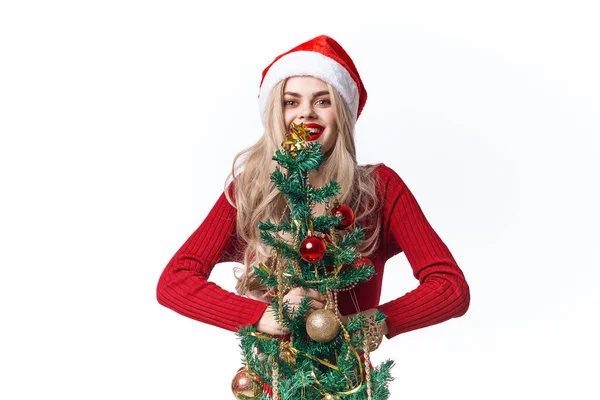 Jolie femme vacances Noël décoration noël arbre lumière arrière-plan — Photo