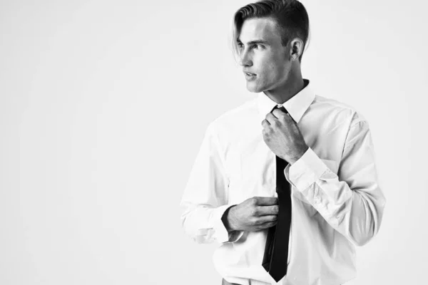 Handsome man self confidence tie lifestyle model — Stock Photo, Image